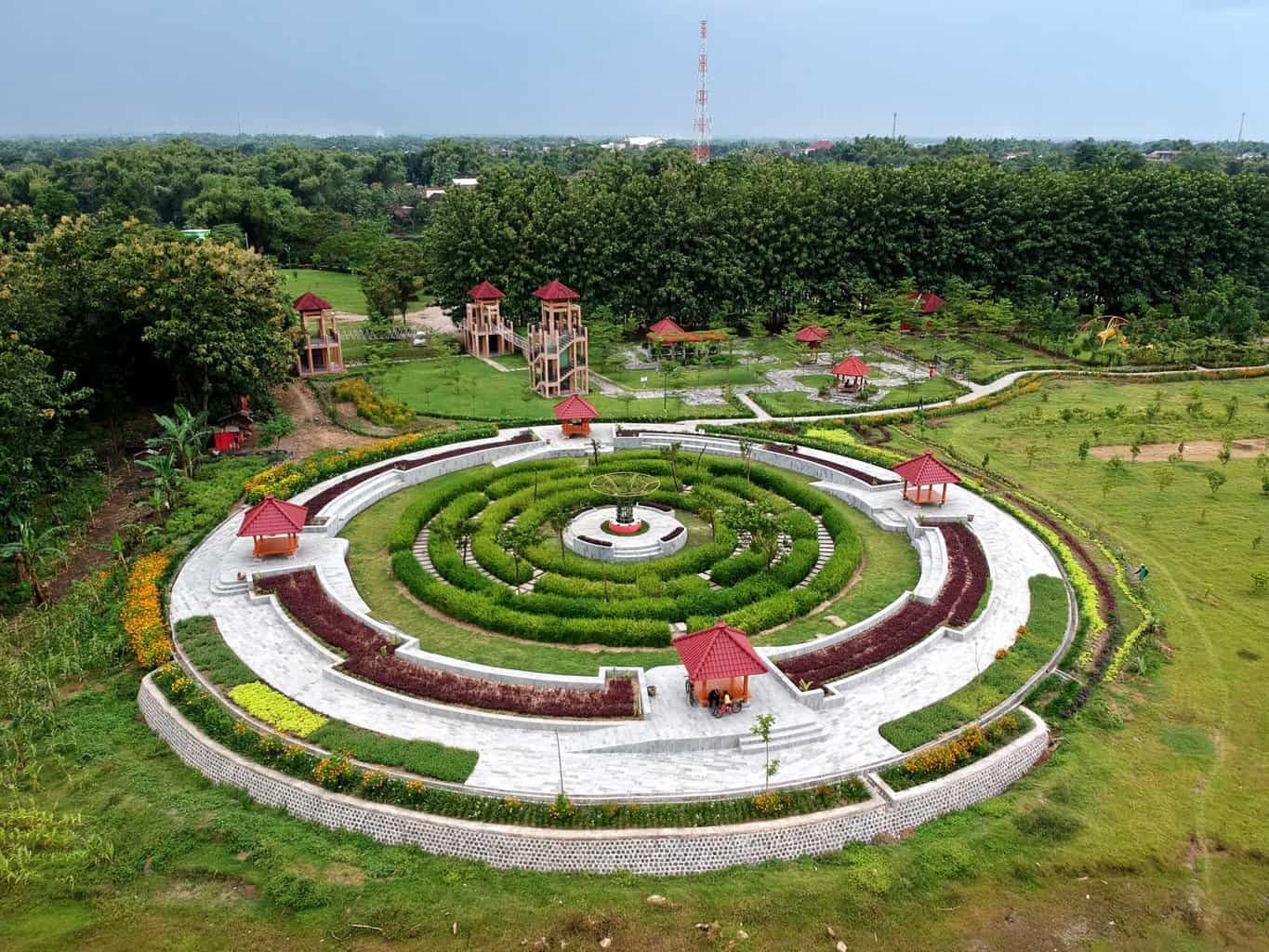 Taman Candi Ngawi